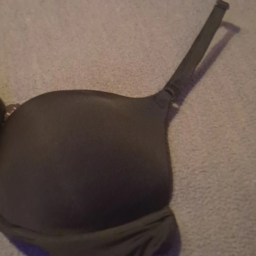 Bra - Picture 3 of 3